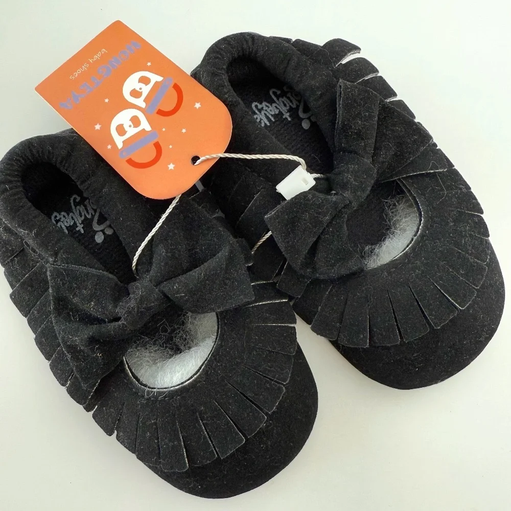 NWT Hongteya Baby Moccasins Black Maryjane Fringe size 18-24M